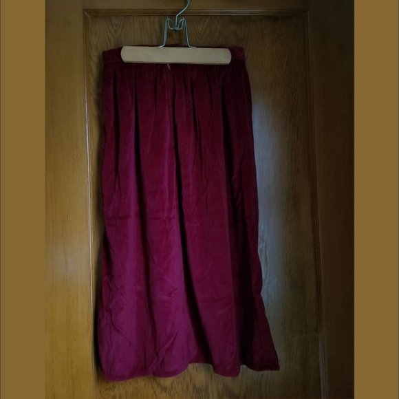 Vintage 80s, velvet, gathered waist, knee length, A-line skirt, pocket, handmade - Picture 2 of 7